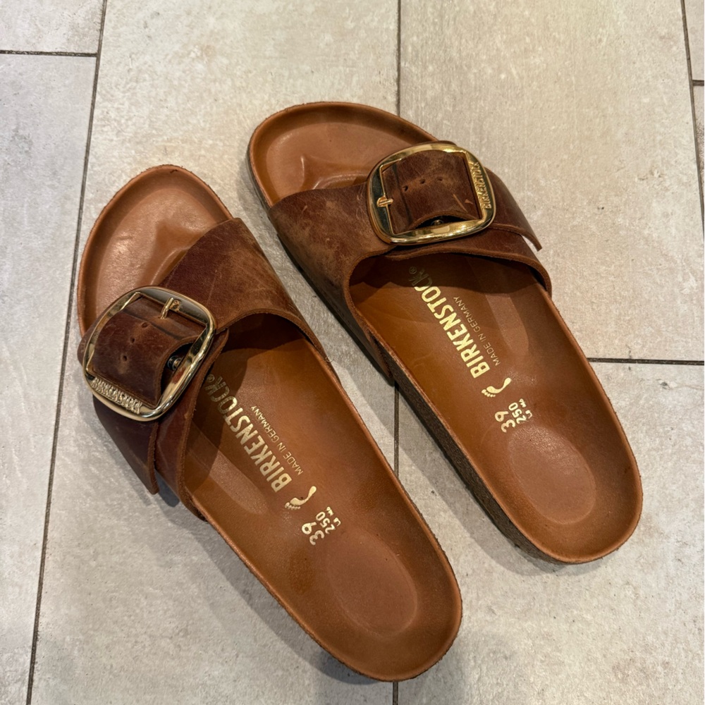 Birkenstock Chocolate Brown Buckle Slides